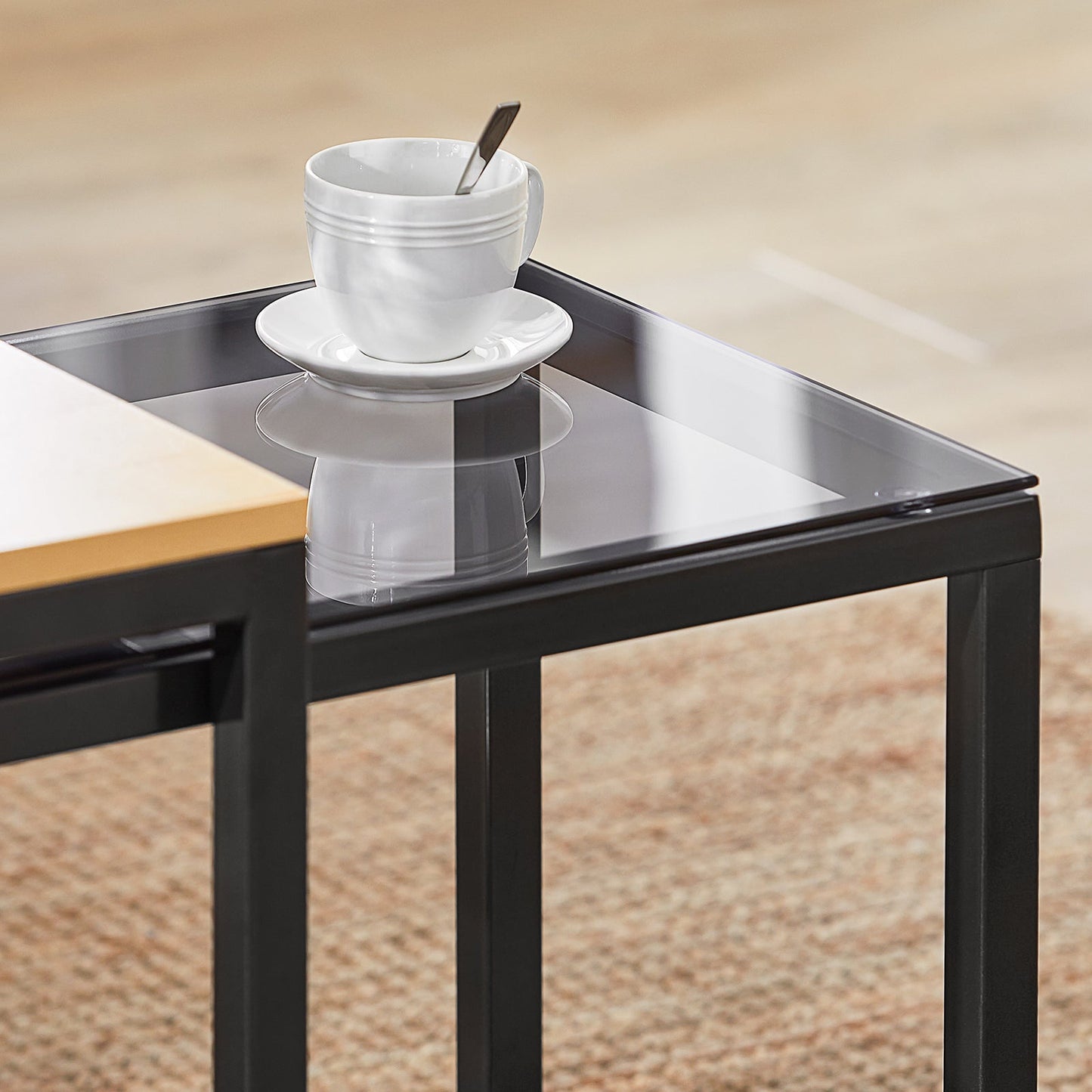 SoBuy Tables d'appoint - Lot de 2 tables basses - Max 25KG - 40 x 40 x 50 cm - Couleur bois