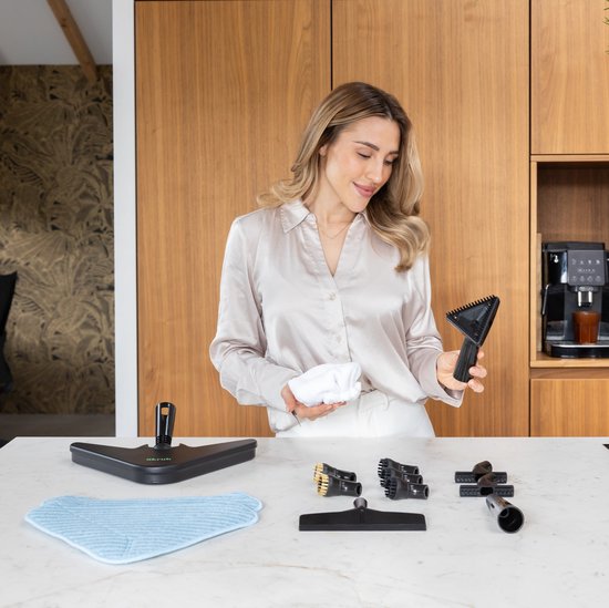 Défroisseur à main - Skrub - 45 minutes de vapeur - 20 accessoires - 1500w - noir
