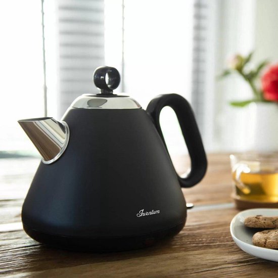Inventum HW617B - Bouilloire rétro - Capacité 1,7 litre - Acier inoxydable - 2200 watts - Noir/ acier inoxydable
