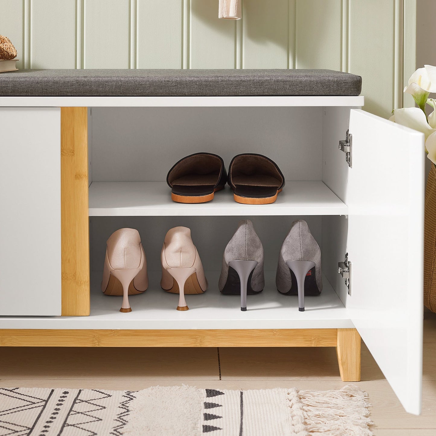 Banc à chaussures SoBuy FSR117-W, 2 portes, siège rembourré, 60 x 35 x 45 cm, blanc