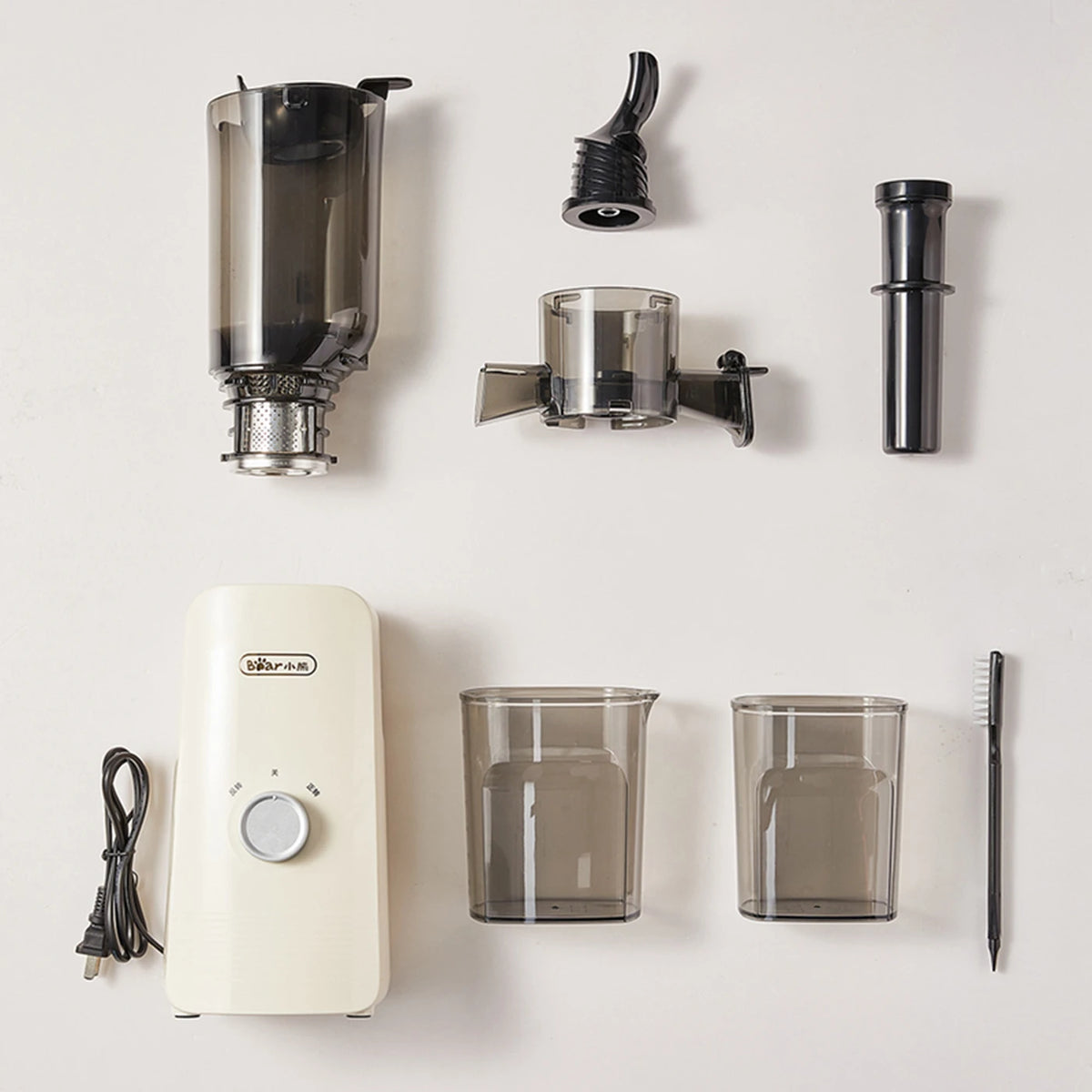 Extracteur de jus Bear Slowjuicer avec ouverture de 80 mm - Extraire le jus sans couper les fruits