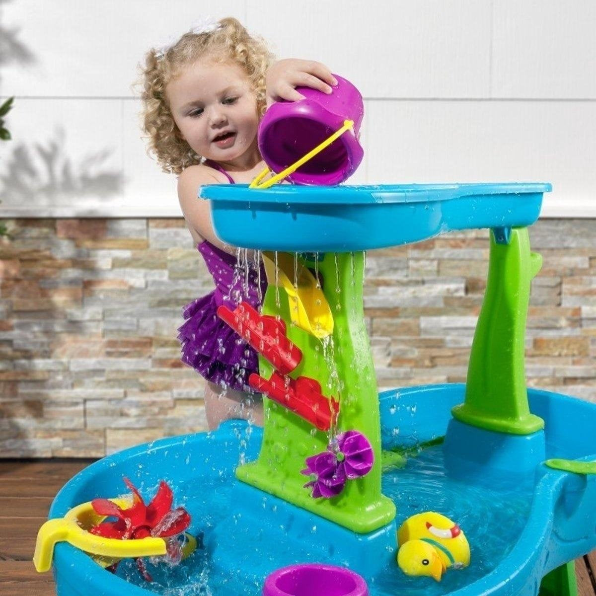 Step2 Rain Showers Splash Pond Water Table - Avec 13 pièces d'accessoires - Jouet d'eau pour enfant - Table d'activité avec eau pour jardin/extérieur