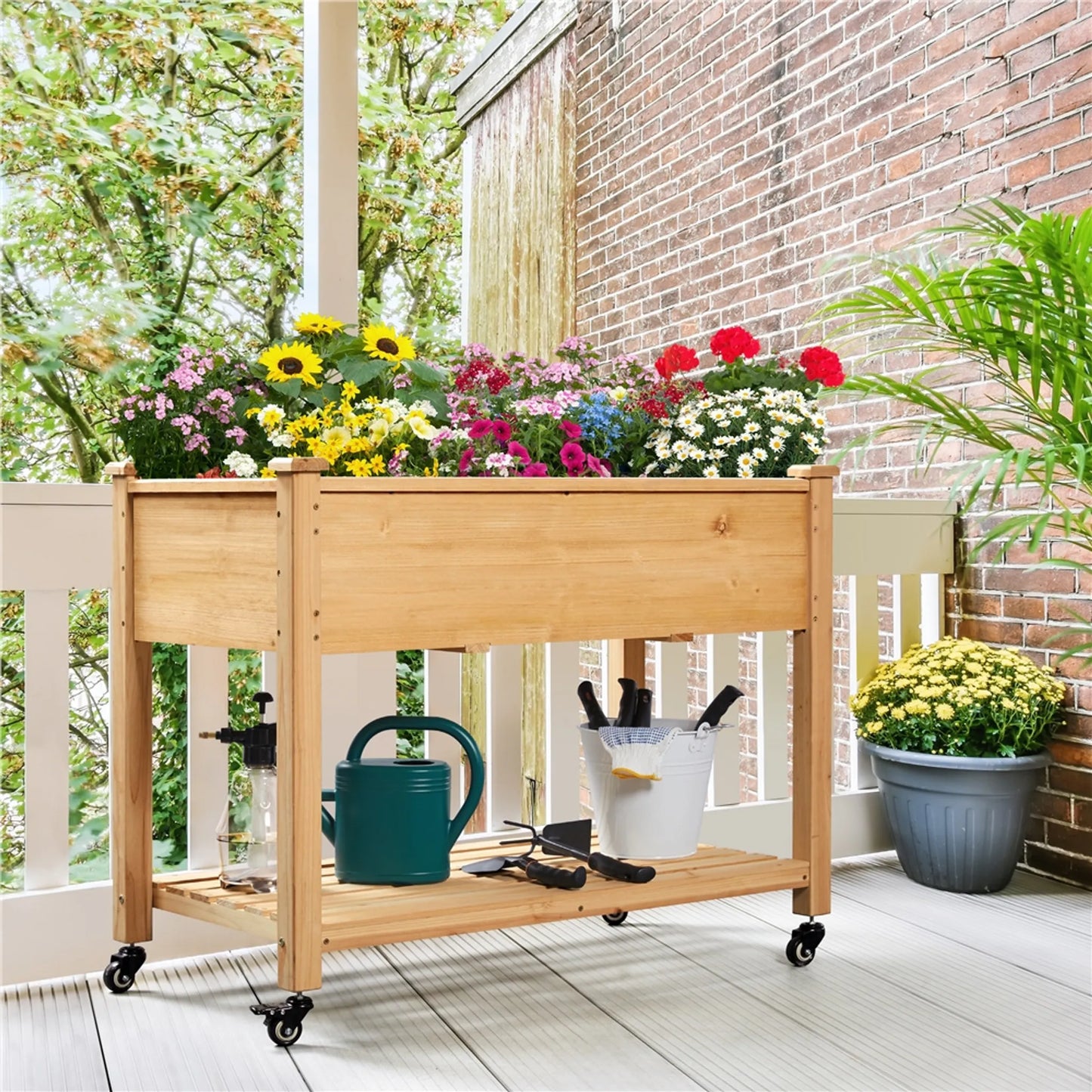 Yaheetech Jardinière surélevée sur roues - avec 4 trous de drainage, boîte de rangement et roulettes à 360° - pour balcon et terrasse - épicéa brun clair - 105,5 x 56,5 x 83,5 cm