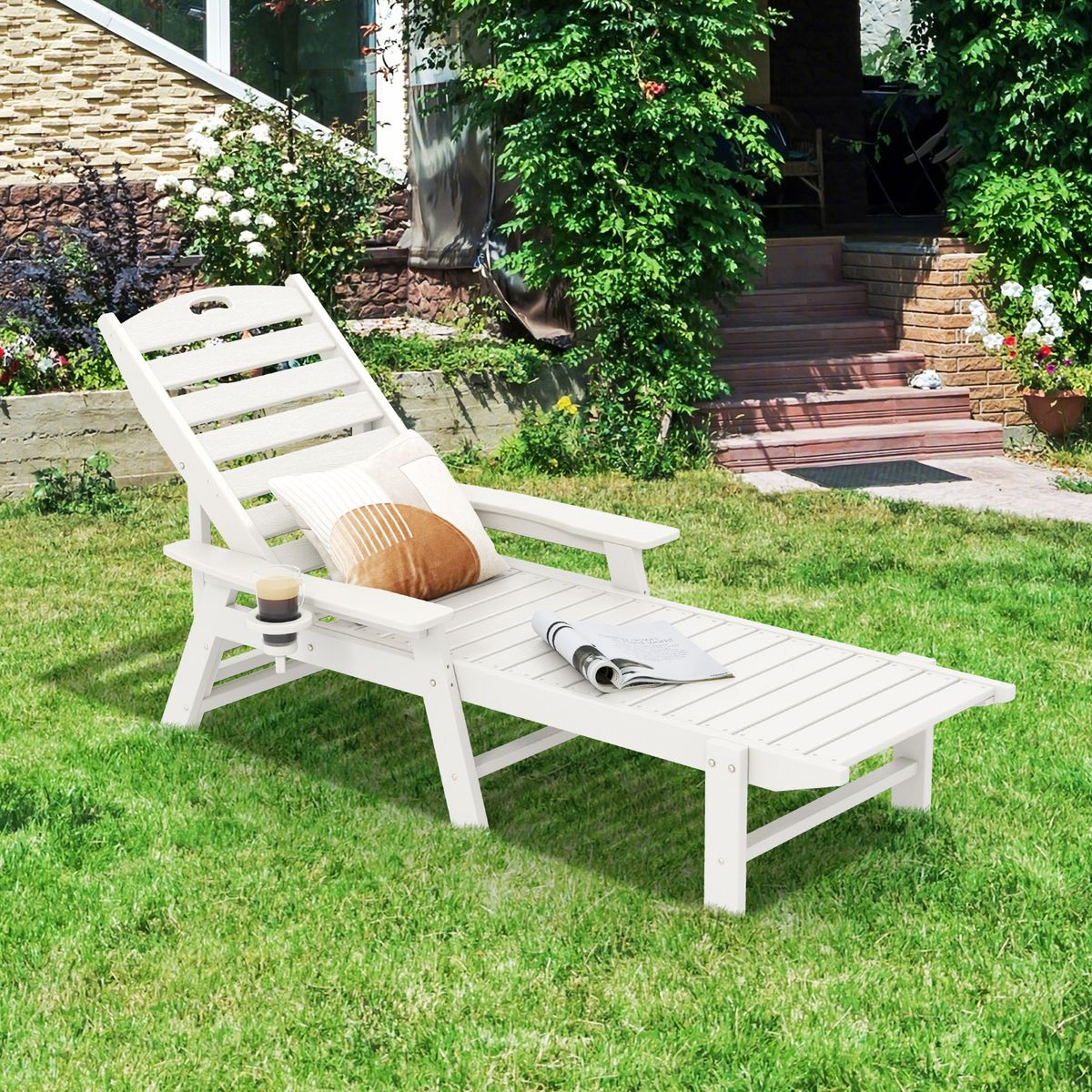 Chaise longue de jardin Coast - Dossier réglable sur 4 positions - Porte-gobelet pivotant - Blanc