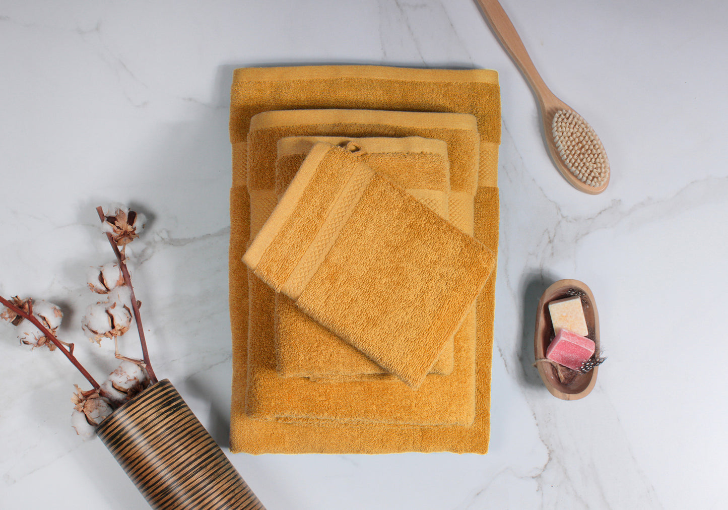 Ensemble de serviettes de la collection Doubledry Hotel – 3 pièces – 50 x 100 cm – Jaune ocre