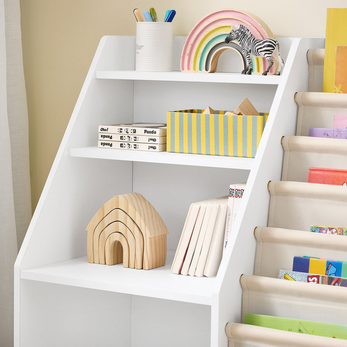 SoBuy KMB119-W Bibliothèque Montessori pour enfants 3 niveaux avec rangement et paniers en tissu, blanc, 80 x 40 x 80 cm