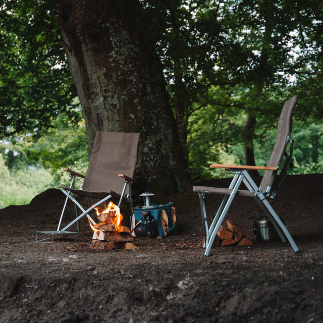 Chaise de camping pliable AMA Relax - Dossier réglable sur 4 positions - Aluminium et bambou - 53 x 62 x 100 cm - Jusqu'à 130 kg