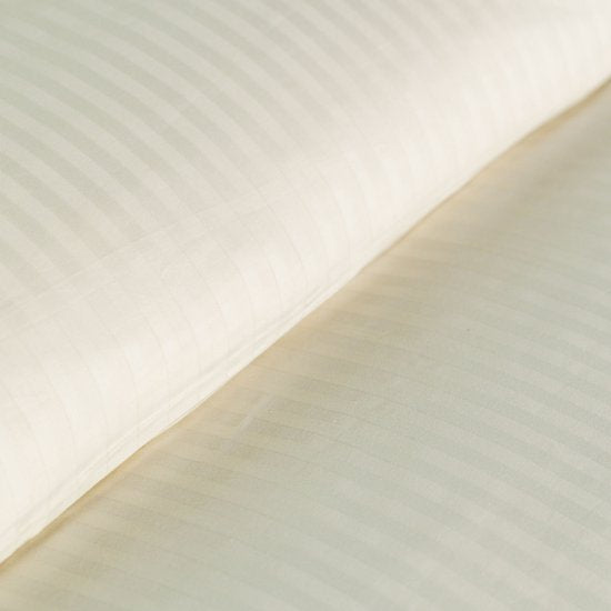 Housse de couette Kayori Elin en satin de coton - 140 x 200-220 cm + 1 taie d'oreiller - Lit simple - Blanc cassé