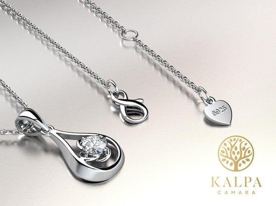 Yolora Collier pour femme avec pendentif en cristal Kalpa Camaka - Couleur argent - Plaqué or blanc 18K - Emballé - Cadeau de fête des mères