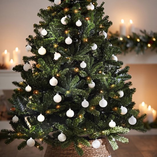 Black Box Trees Charlton Sapin de Noël - Décoration de Noël d'intérieur au rendu naturel - Sapin artificiel aux aiguilles en PVC souple pour un aspect réaliste - H 155 x Ø 91 cm - Vert