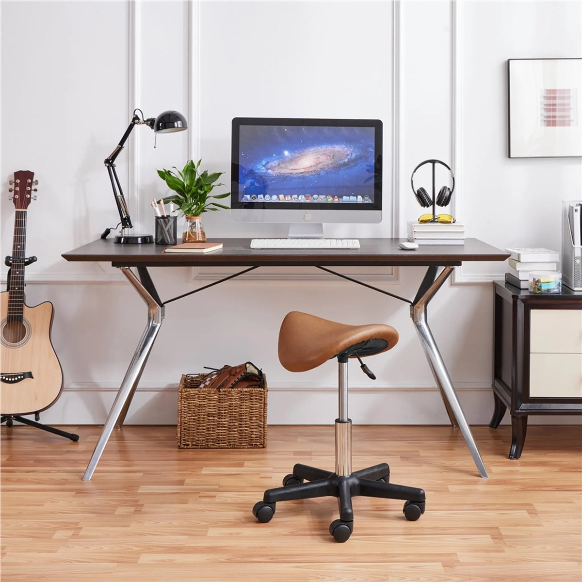 Yaheetech Tabouret de selle ergonomique - équipé d'un élévateur à gaz SGS réglable en hauteur et de roues en nylon pivotantes à 360° et d'une base chromée - pour salon de coiffure et cabinet - cuir synthétique PU marron rétro et métal - 50 x 50 x 45,5-60