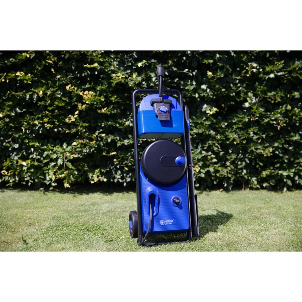 Nilfisk Kit de nettoyage pour nettoyeur haute pression Core 140 - 3 pièces - Noir - Buse 70 cm - Flexible 6 m