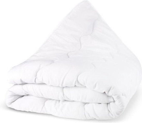 Couette Silver Star Winter 200x200cm 100% polyester