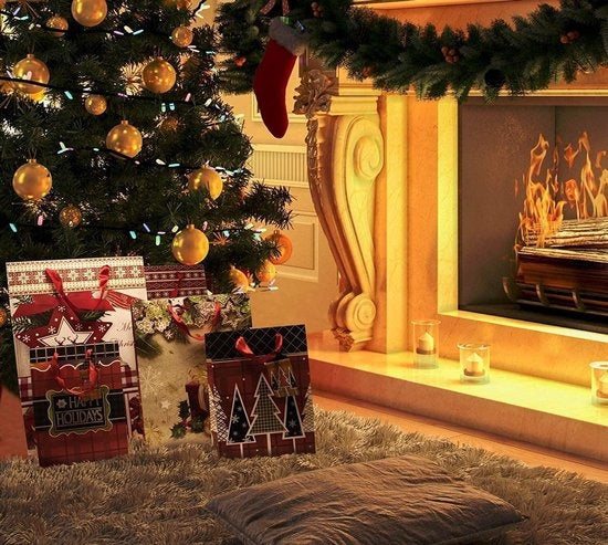 Assortiment de 12 sacs cadeaux de Noël avec poignées en corde et étiquettes cadeaux assorties - 4 grands (31 x 40 cm), 4 moyens (26 x 32 cm) et 4 petits (18 x 24 cm)