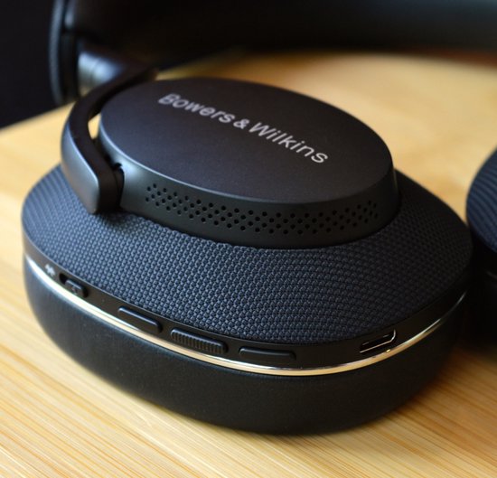 Casque sans fil circum-auriculaire à réduction de bruit Bowers & Wilkins Px7 S2, Bluetooth 5.0, 30 h d'autonomie, recharge rapide, son cristallin - Bleu