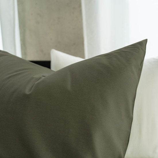 Housse de couette Kayori Emma en satin de coton - 140 x 200-220 cm + 1 taie d'oreiller - Lit simple - Vert foncé