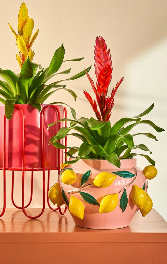 Mica Decorations Dione : pot de fleurs sur pied - Rose/Rouge - H 25 x Ø 23 cm