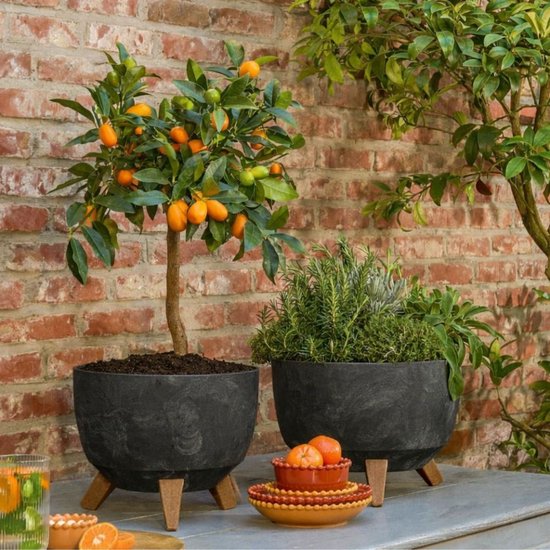 Jardinière sur pieds Doppio de Mica Decorations - 18,5 x Ø33 cm - Jardinières d'extérieur - Jardinières de balcon - Plastique recyclé - Noir