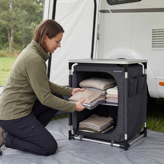 TRVLMORE Meuble de camping - Cuisine de camping - Capacité de charge de 70 kg - Structure en aluminium - Pliable - Sac de transport inclus - 50 x 60 x 72 cm - Gris