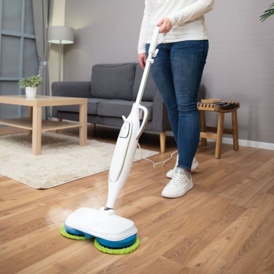 Nettoyeur vapeur Livington Steam Twister - Tête de nettoyage rotative - Réglage de la vapeur en 3 niveaux - Accessoires inclus
