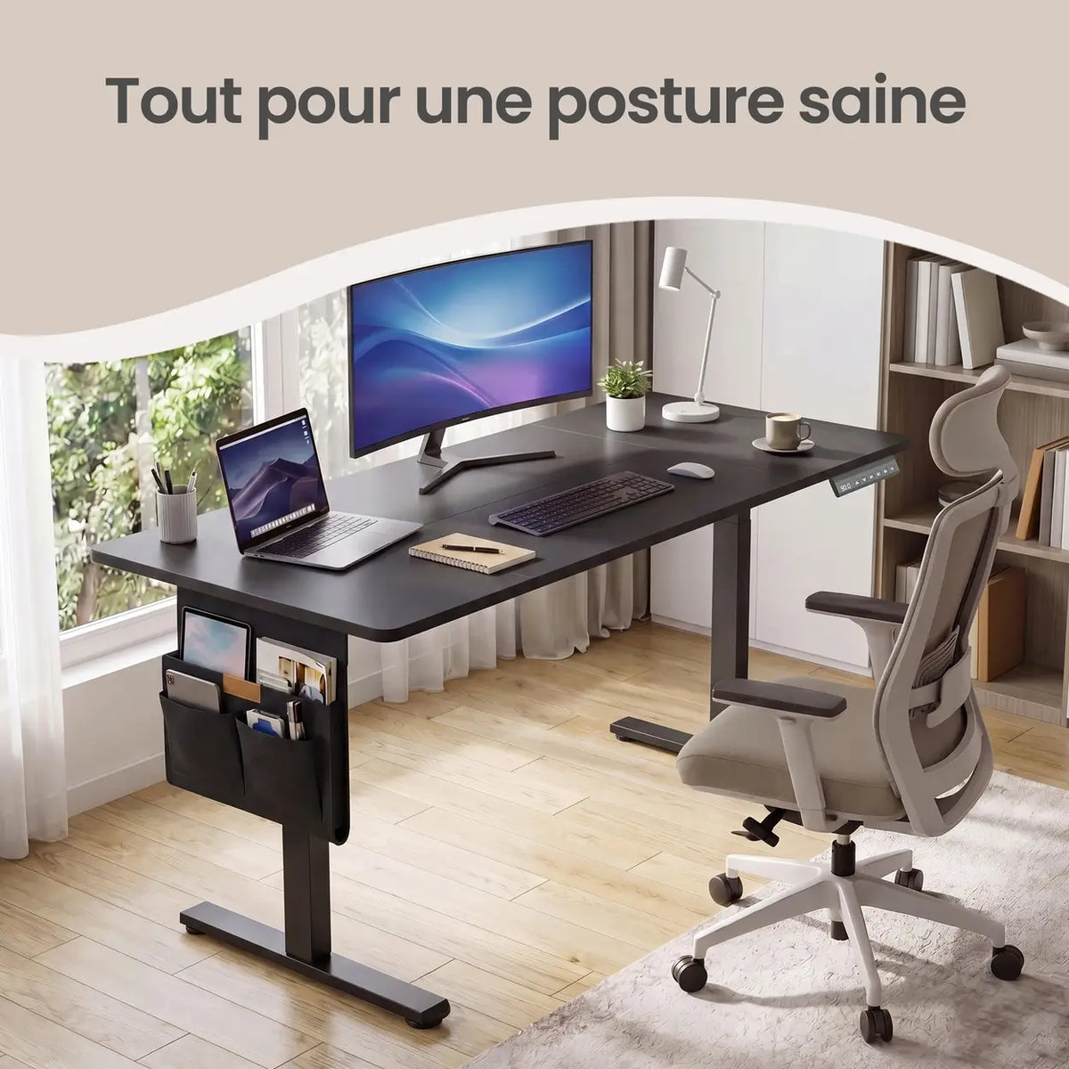 Bureau réglable en hauteur Ochama, 140 x 60 cm, avec fonction mémoire et port USB-C, noir