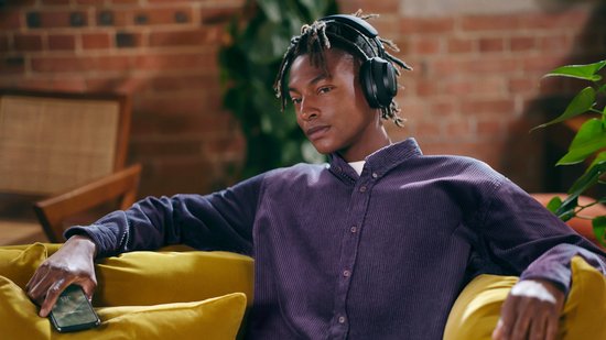 Casque sans fil circum-auriculaire à réduction de bruit Bowers & Wilkins Px7 S2, Bluetooth 5.0, 30 h d'autonomie, recharge rapide, son cristallin - Bleu