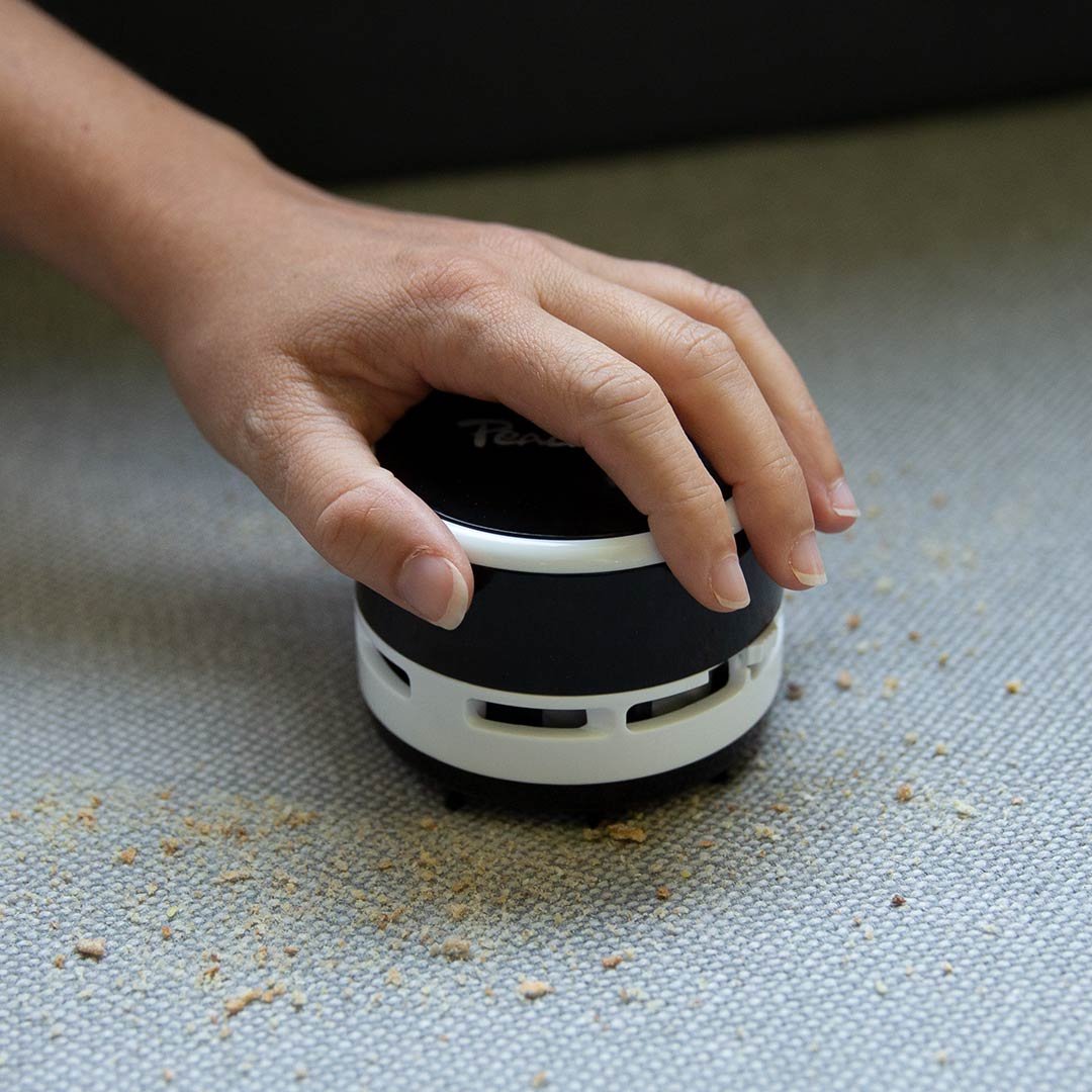 Mini-aspirateur de table Livington - Utilisation sans fil - Format compact - Facile à nettoyer