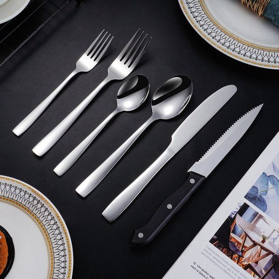 Deleca 8 Person Cutlery Set (48 pieces) - Spoons, Knives, Forks & Steak Knives - Lavable au lave-vaisselle - Silver/Stainless Steel