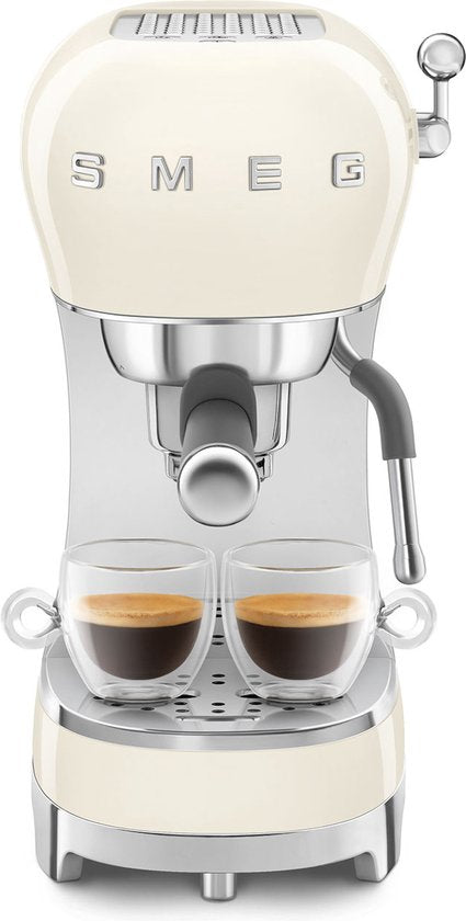 Machine à expresso manuelle SMEG ECF02CREU - Machine à piston - 15 bars - Thermobloc - Buse à vapeur - Compatible avec le café moulu et les dosettes E.S.E. - Style années 50 - Crème