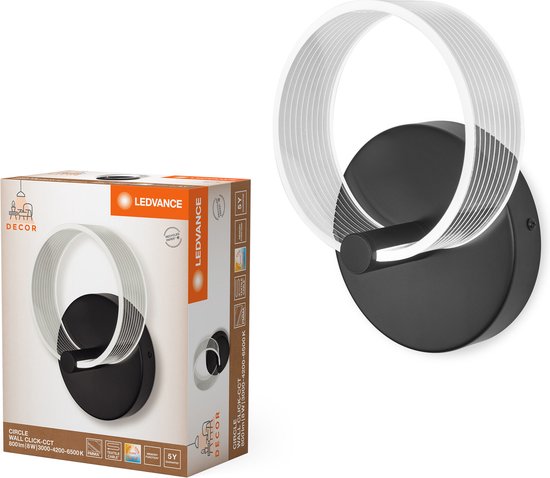 L'applique murale LEDVANCE DECOR Circle, de forme circulaire, offre une solution d'éclairage de 8 watts, dotée de la fonction Click CCT permettant de régler la couleur de la lumière de manière flexible.