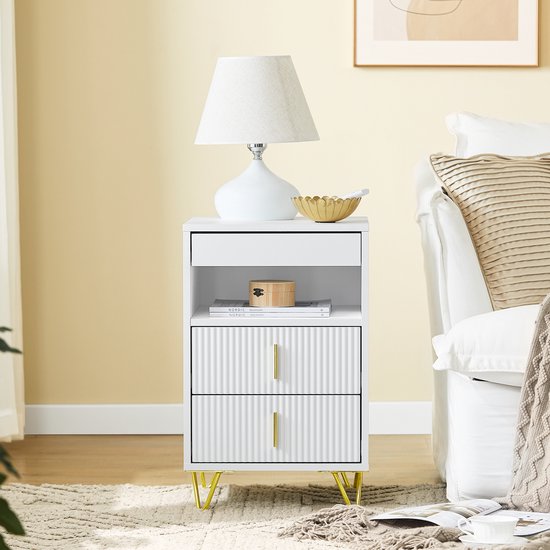 SoBuy Table de chevet, table de chevet avec 3 tiroirs et une étagère, table d'appoint moderne pour la chambre et le salon, blanc, 40 x 40 x 63 cm (l x p x h) FBT168-W