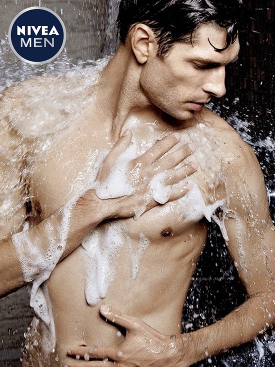 NIVEA MEN Active Clean Shower Gel - Gel douche 3-en-1 avec charbon naturellement actif - Shampooing - Prepack - 6 x 500 ml