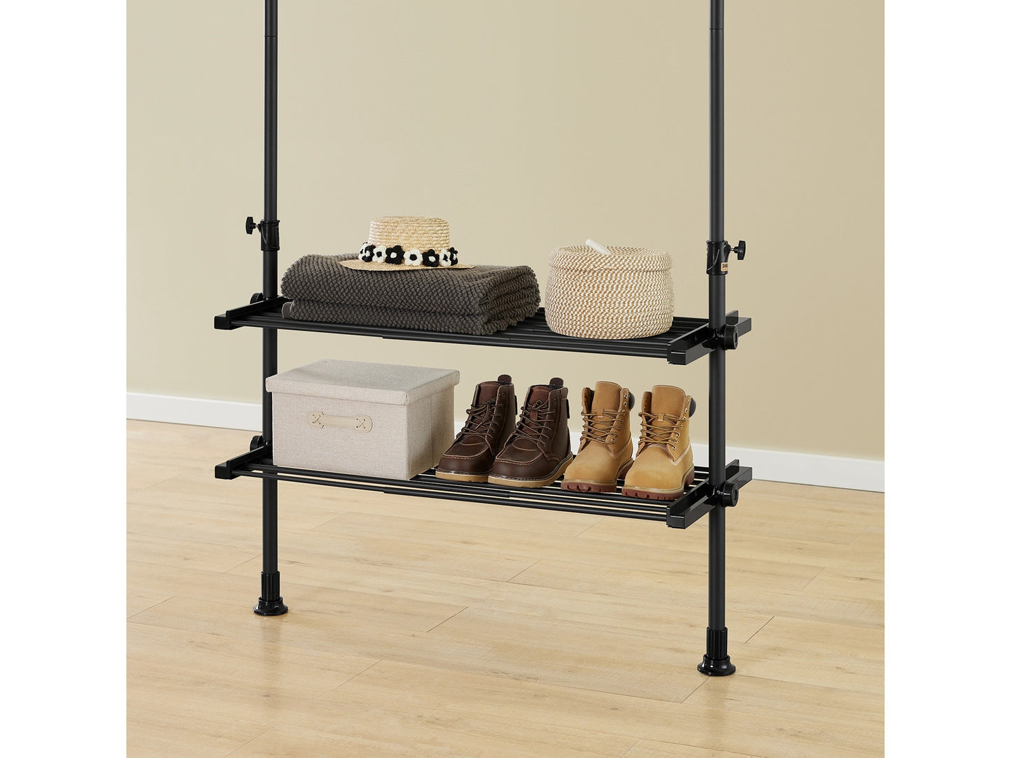 SoBuy Cintre télescopique au sol - penderie ouverte réglable - avec tringles et étagères - noir