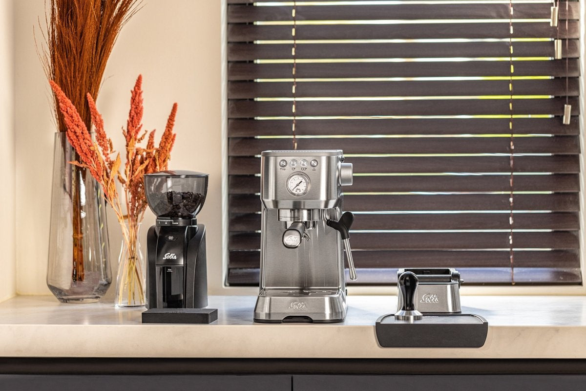 Solis Barista Perfetta Plus 1170 V2 - Machine à espresso à piston 1700W - Espresso et Cappuccino - Argenté