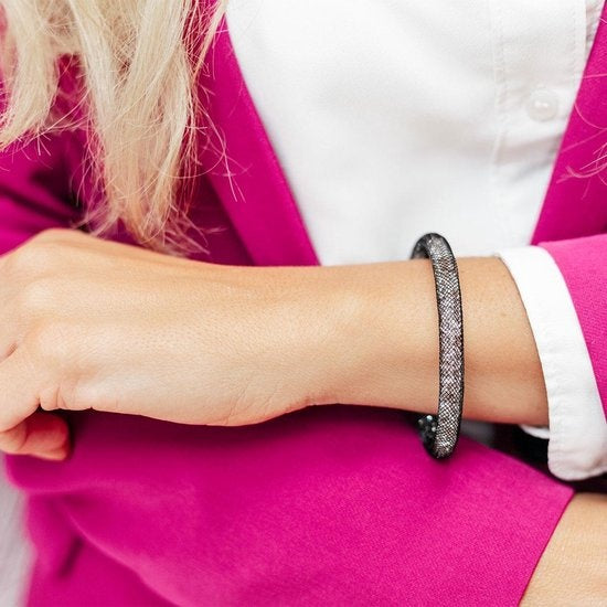 Yolora Ladies Mesh Bracelet - Kalpa Camaka Crystals - Bracelet femme noir - Bijoux - Boîte cadeau de luxe - Boîte cadeau - Boîte cadeau exclusive - Belle boîte cadeau - Cadeau de fête des mères