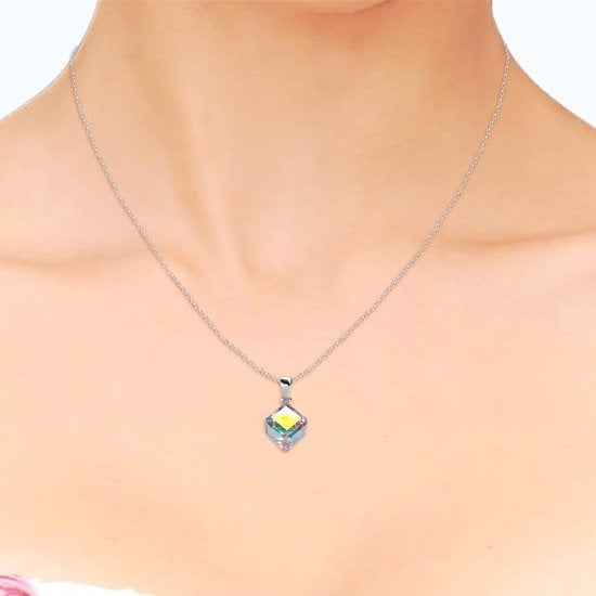 Yolora Collier pour dames avec pendentif et cristal Kalpa Camaka - couleur argent - plaqué or blanc 18 carats - emballage cadeau