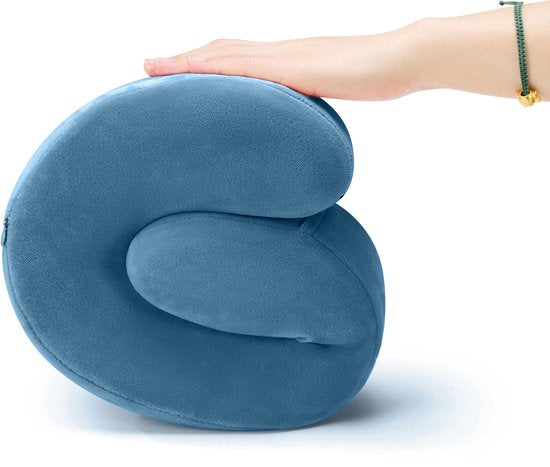 SKYCASES Travel Essentials - Ensemble d'oreillers de cou 3 pièces - Oreiller de voyage ergonomique en mousse à mémoire de forme avec masque pour les yeux et bouchons d'oreille - Idéal pour l'avion, la voiture et le train - Compact et luxueux - Bleu royal