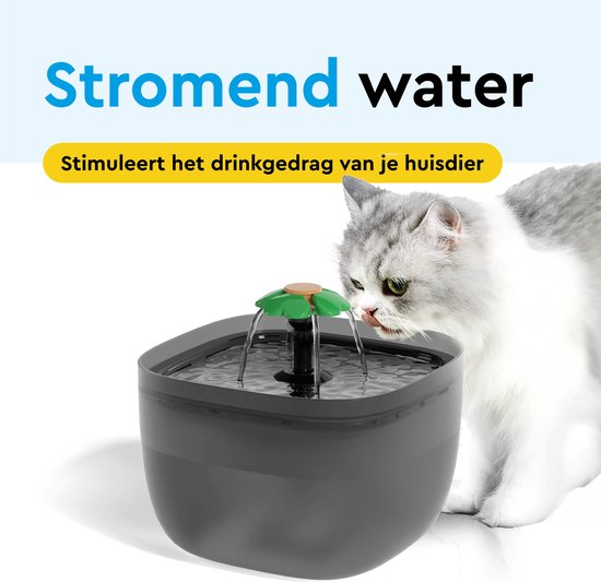 BRASQ Fontaine pour chat et chien 2 litres - Fontaine à eau - Fontaine pour chat - Distributeur d'eau - Abreuvoir pour animaux - Noir - Sans BPA - silencieux - Inclus 4 filtres de rechange + accessoires