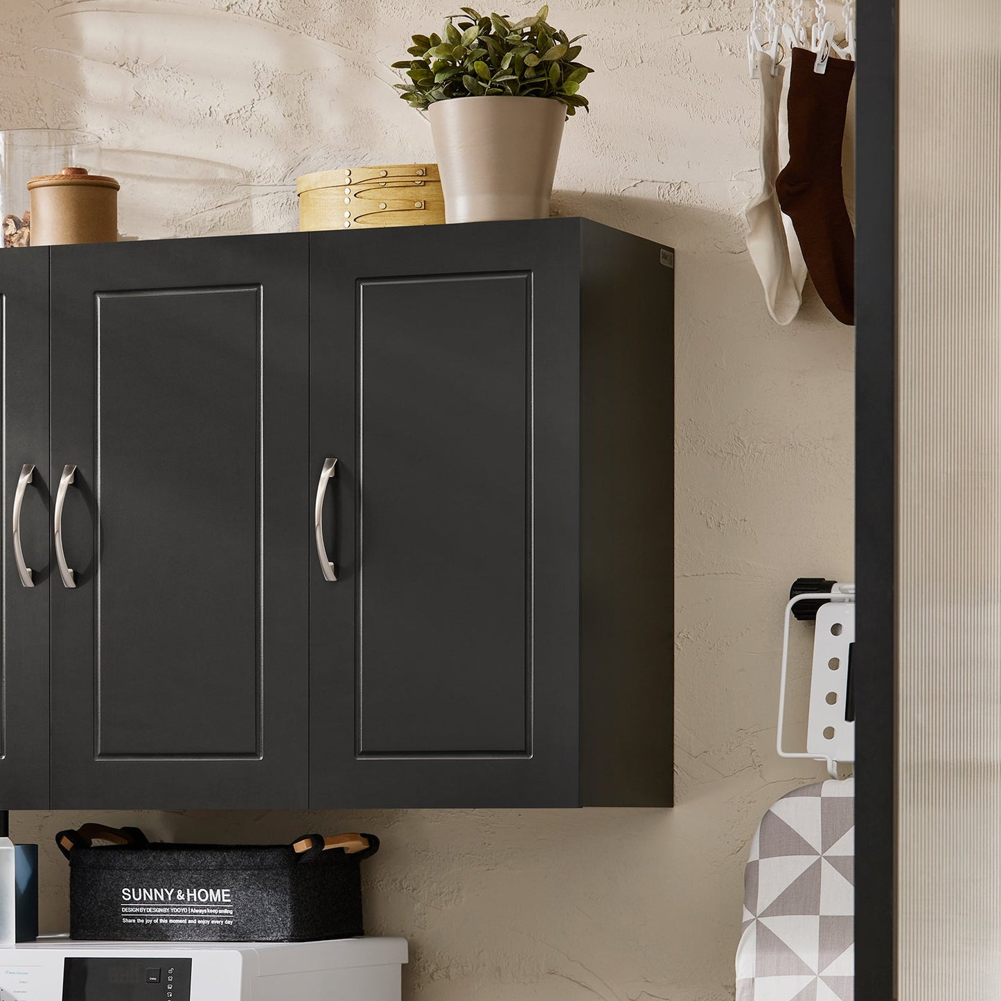 SoBuy Armoire suspendue Armoire de salle de bain noire - 90x60x30 cm - FRG231-L-SCH - Armoire murale avec deux portes et étagères réglables