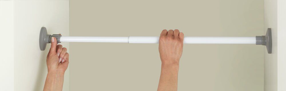 WENKO Herkules, support à pinces blanc - Réglable de 47 à 80 cm - Sans perçage