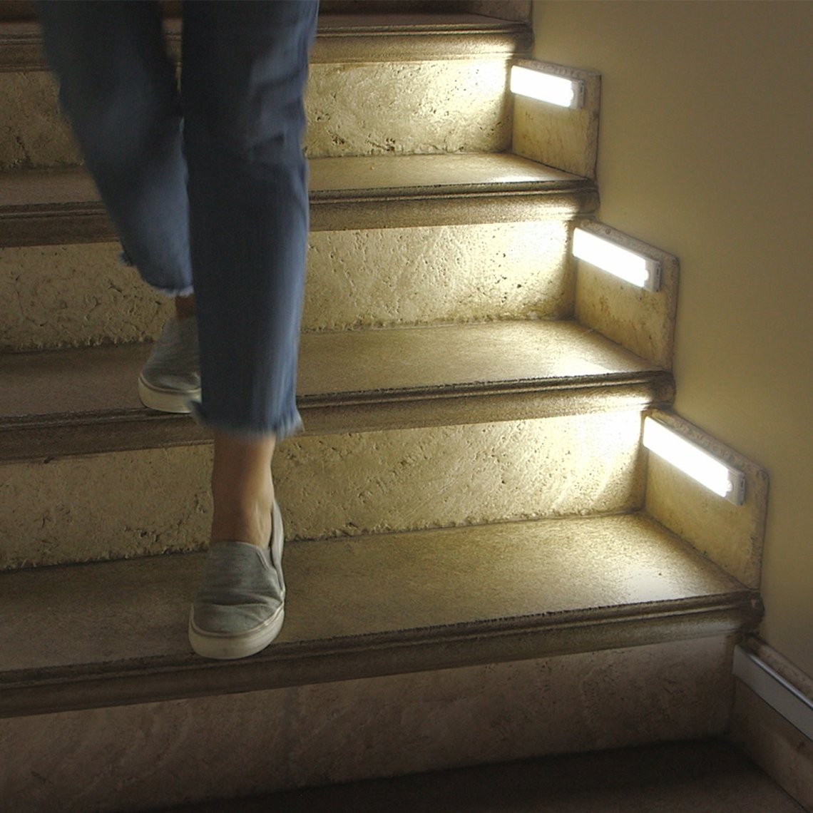 Bande lumineuse LED HandyLUX Slim Bright - Fixation magnétique - Détecteur de mouvement - Fonctionnement sans fil - Lumière ultra-brillante