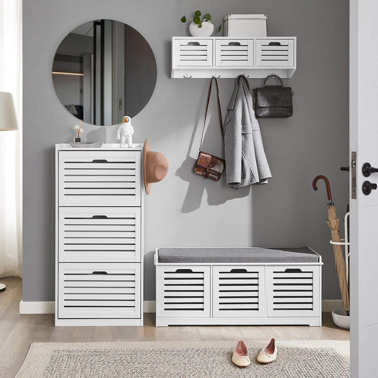 SoBuy FSR119-W Meuble à chaussures avec 3 tiroirs - 55 x 30 x 112 cm - Blanc