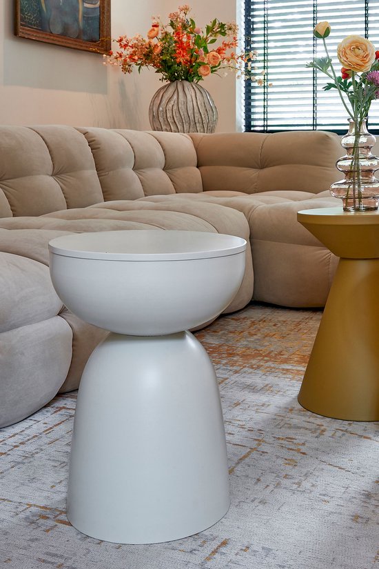 Mica Decorations Elliot Table d'appoint - Table d'appoint ronde H45 x Ø32 cm - Petite table d'appoint pour le salon ou la chambre - Idéale comme table pour plantes - Fer avec revêtement par poudrage - Blanc cassé