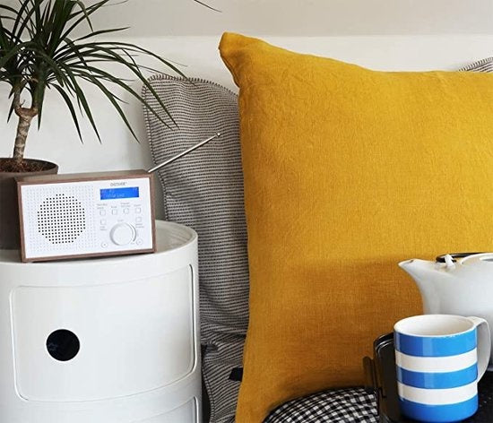 Denver DAB Radio - Retro Radio - Keukenradio - Draagbare Radio - Batterijen & Netstroom - DAB46 - Wit