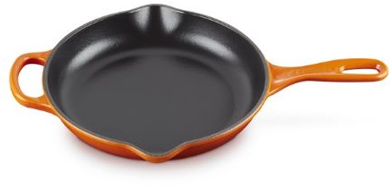 Poêle Le Creuset Signature - Rouge orangé - Ø 23 cm - Revêtement émaillé antiadhésif - Compatible avec toutes les sources de chaleur, y compris l'induction - Lavable au lave-vaisselle - Garantie à vie