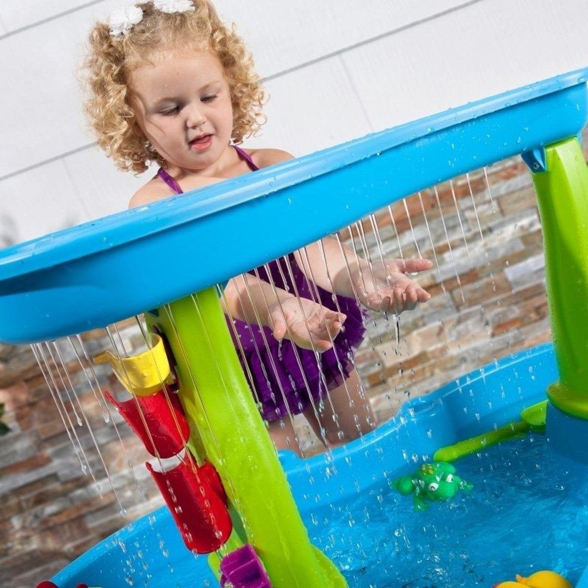 Step2 Rain Showers Splash Pond Water Table - Avec 13 pièces d'accessoires - Jouet d'eau pour enfant - Table d'activité avec eau pour jardin/extérieur