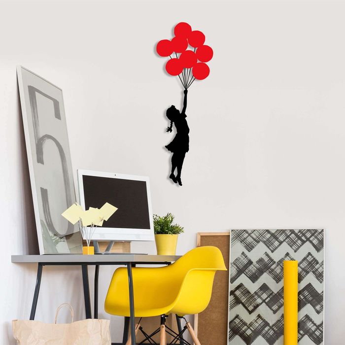 Wallity Wall Banksy - Décoration murale en métal - Fille avec ballons - Rouge/Noir - 34cmx1.5mmx100xcm