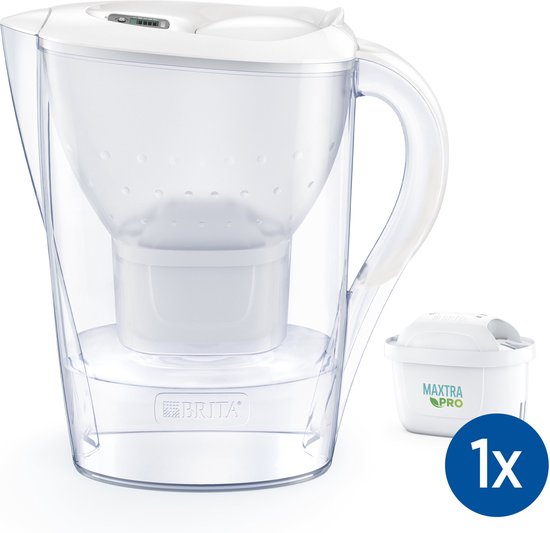 Carafe filtrante BRITA Marella Cool - 2,4 L - Blanche - avec 1 cartouche filtrante MAXTRA PRO Pure Performance incluse – Tient dans le réfrigérateur - Filtre l'eau potable pour éliminer le calcaire, le chlore, les PFAS, les herbicides, les pesticides et b