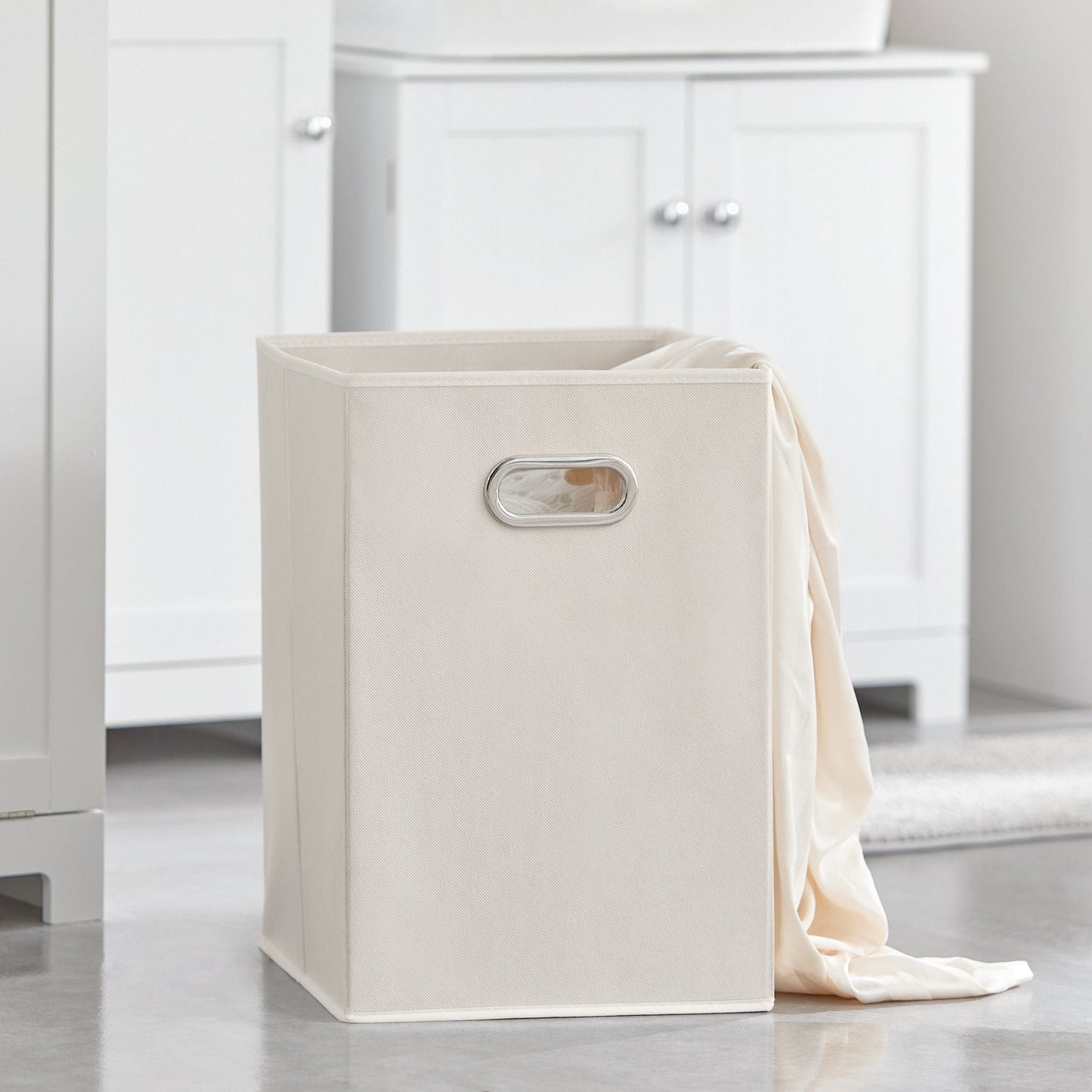 SoBuy Meuble de salle de bain - avec panier à linge - 40 x 90x 38 cm - Blanc