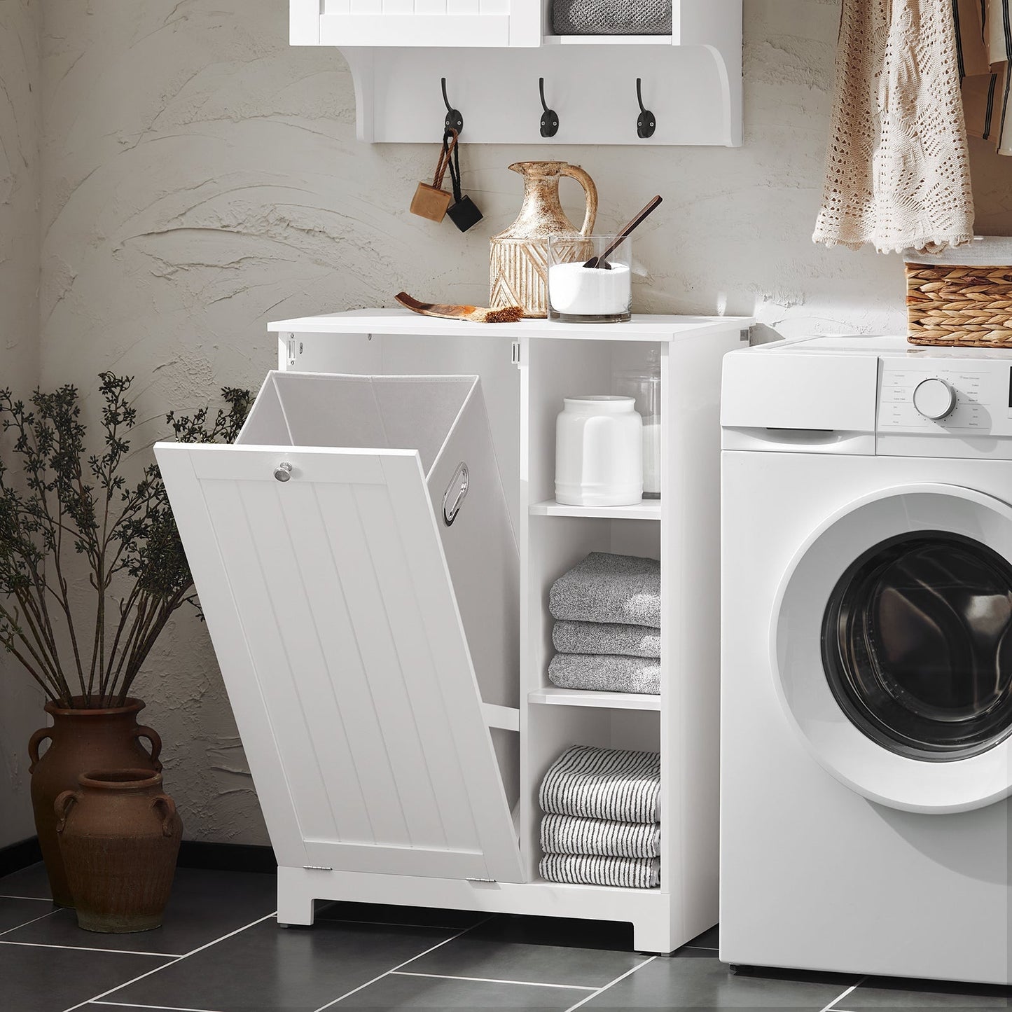 SoBuy Armoire à linge avec sac à linge - 3 étagères - 1 panier à linge - 60 x 37 x 86 cm - Blanc